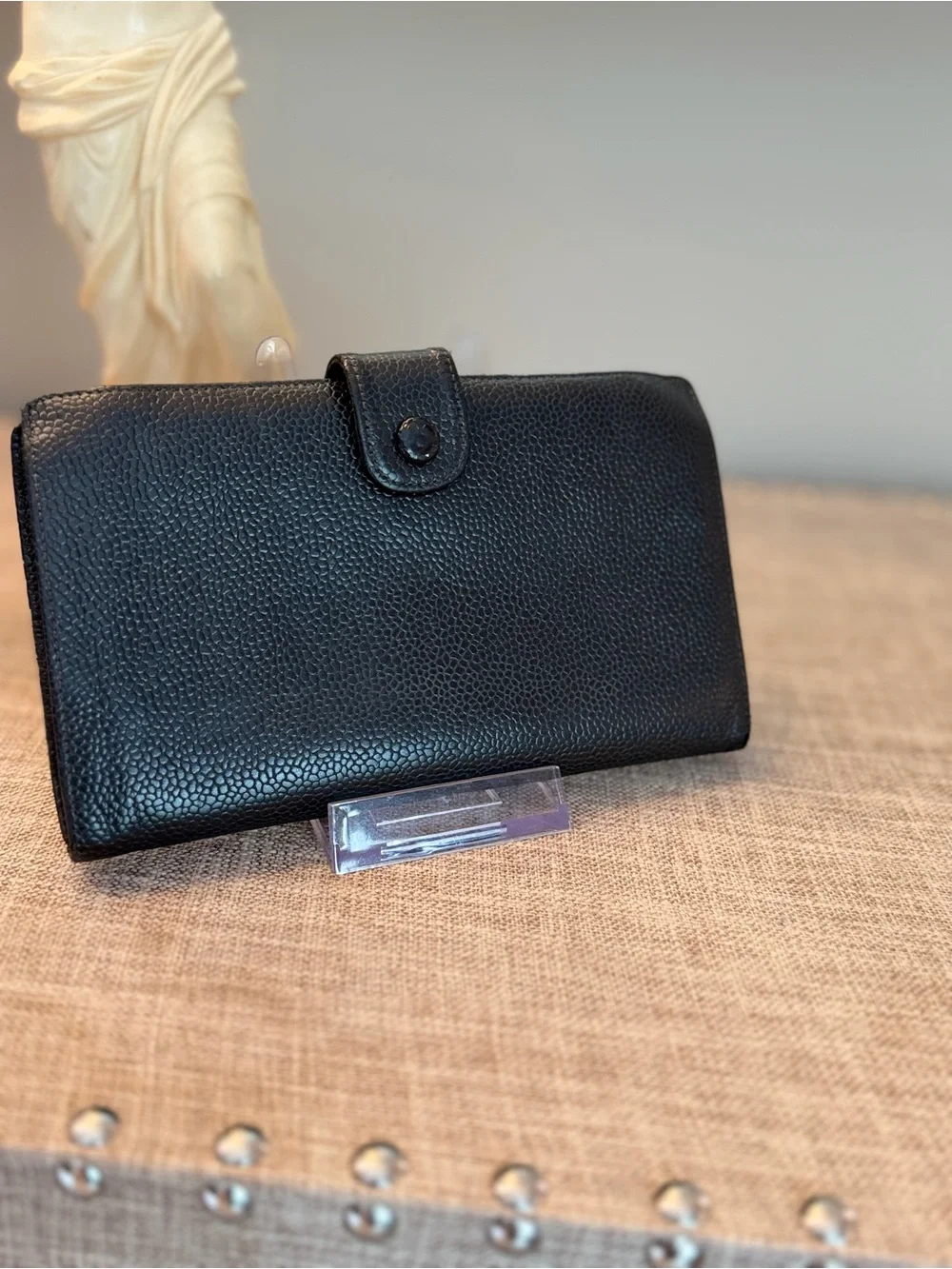 CHANEL EUC Black Quilted Caviar Leather Long Wallet with CC Motif
